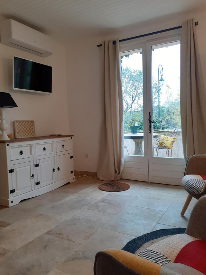 La Sapiniere -Chambres Climatisees Buisson Екстер'єр фото
