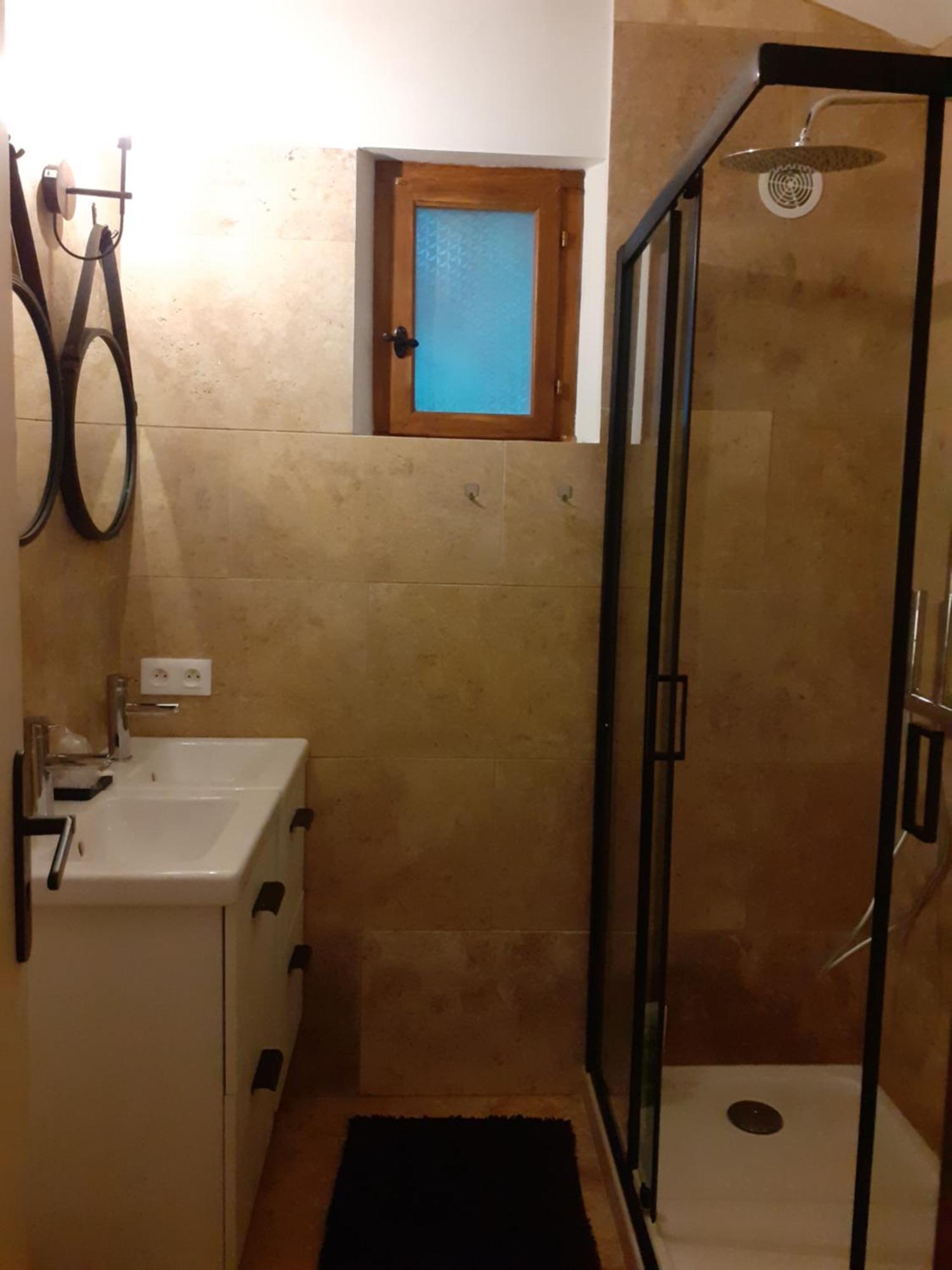 La Sapiniere -Chambres Climatisees Buisson Екстер'єр фото